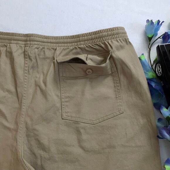 Lands' End NWT Khaki Pull On Shorts Men XXL (44-46) - Picture 6 of 9